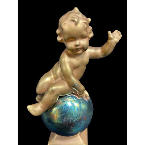 Art Deco 1940 Porcelain Gold Gild Cherub on Opalescent Globe Orb Japan Fine Art - Picture 1 of 9